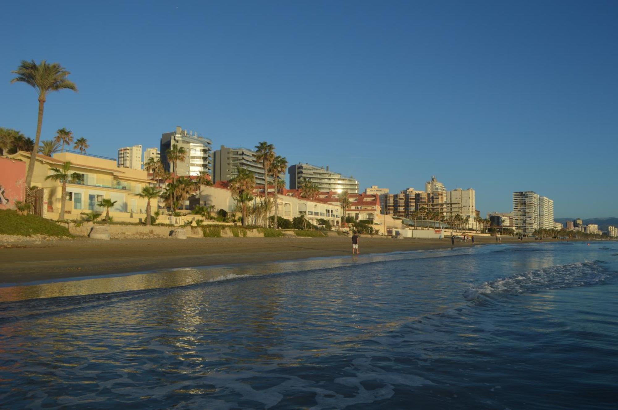 Excepcional Apartamento Loft A Pie De Playa En Chalet Roquetes Alicante Bagian luar foto