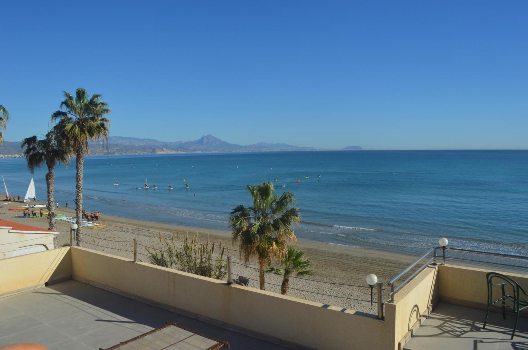 Excepcional Apartamento Loft A Pie De Playa En Chalet Roquetes Alicante Bagian luar foto