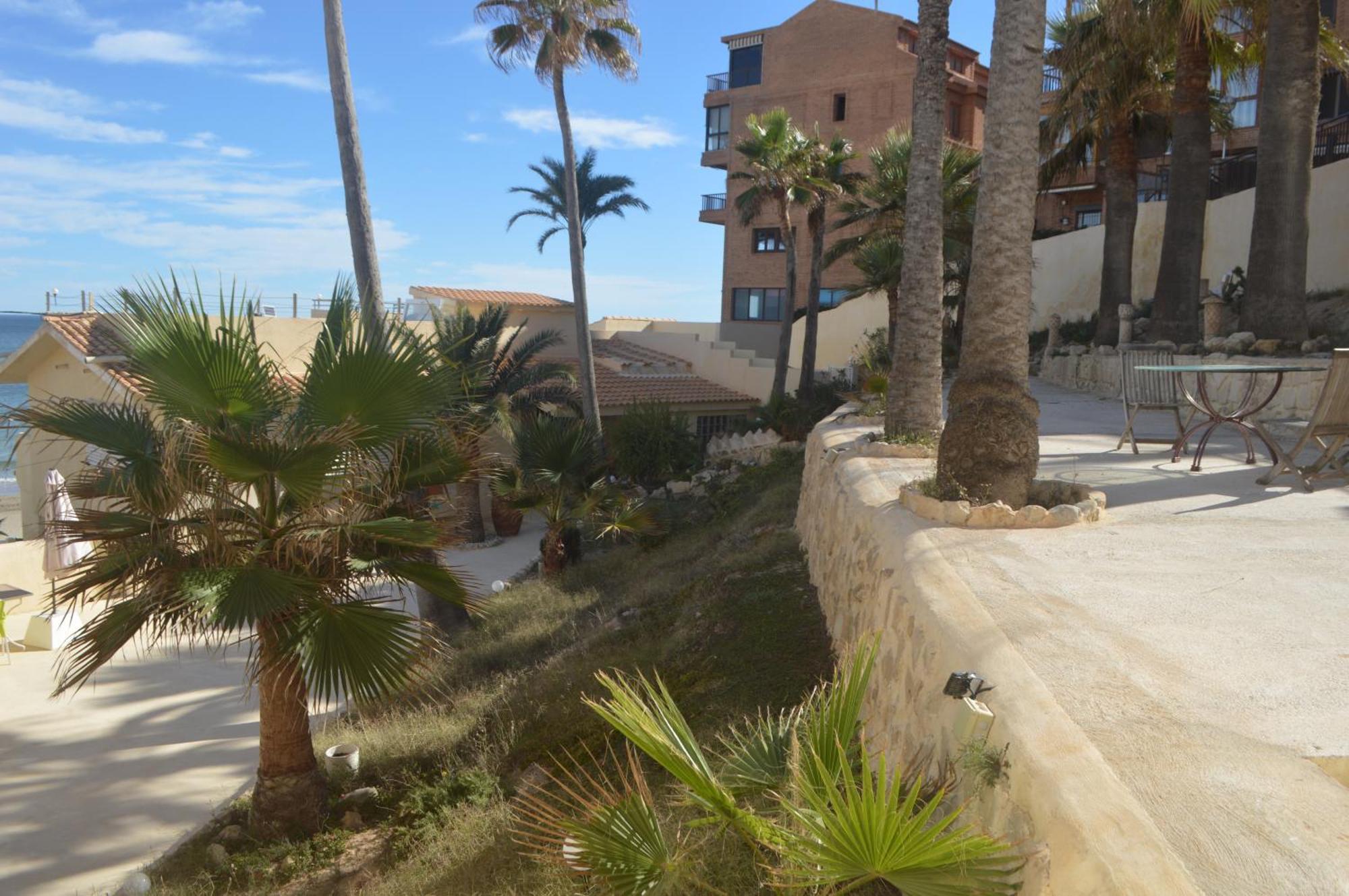 Excepcional Apartamento Loft A Pie De Playa En Chalet Roquetes Alicante Bagian luar foto